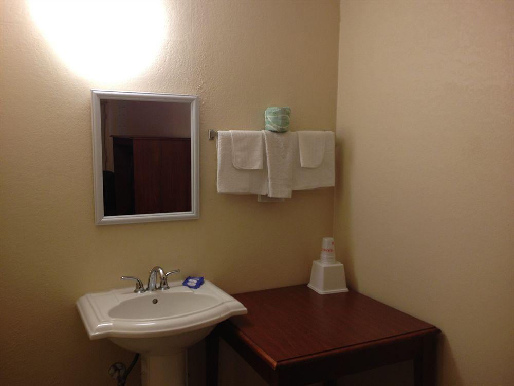 Delta Inn Waco Bagian luar foto